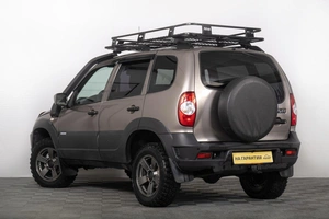 Внедорожник ВАЗ (LADA) Niva 2020 года, 839000 рублей, Томск