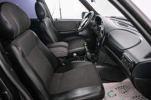 Внедорожник Chevrolet Niva 2011 года, 649000 рублей, Красноярск