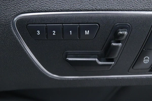 Седан Mercedes-benz E-класс 2012 года, 1998000 рублей, Солонцы
