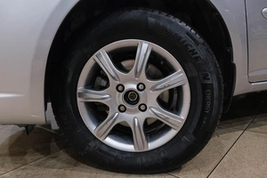 Минивэн Toyota Raum 2010 года, 829000 рублей, Новокузнецк