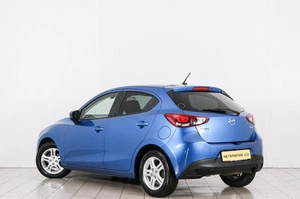 Хетчбэк Mazda Demio 2017 года, 1079000 рублей, Красноярск