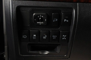 Внедорожник Toyota Land Cruiser 2014 года, 3849000 рублей, Тюмень