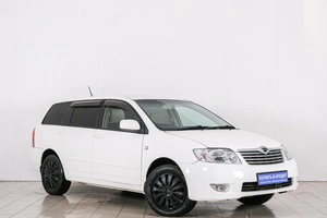 Универсал Toyota Corolla Fielder 2004 года, 669000 рублей, Красноярск