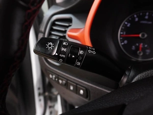 Седан Kia Rio 2021 года, 1769000 рублей, Воронеж