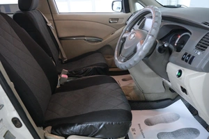 Минивэн Toyota Isis 2010 года, 1039000 рублей, Омск