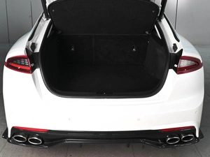 Лифтбек Kia Stinger 2018 года, 2349000 рублей, Аксай
