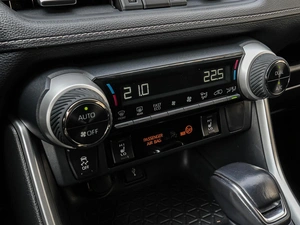 Внедорожник Toyota RAV4 2021 года, 3290000 рублей, Краснодар