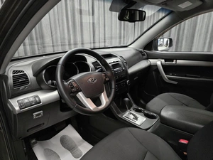 Внедорожник Kia Sorento 2010 года, 1299000 рублей, Красноярск