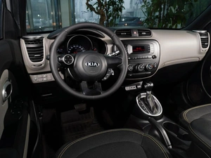 Хетчбэк Kia Soul 2014 года, 1530111 рублей, Тверь