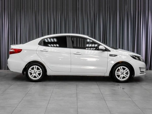 Седан Kia Rio 2011 года, 789000 рублей, Тюмень