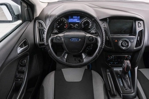 Хетчбэк Ford Focus 2012 года, 899000 рублей, Красноярск