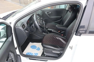 Седан Volkswagen Polo 2016 года, 1130000 рублей, Мирное