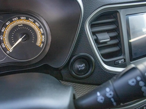 Седан ВАЗ (LADA) Vesta 2024 года, 1359000 рублей, Петрозаводск