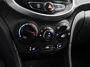 Седан Hyundai Solaris 2013 года, 880000 рублей, Ставрополь