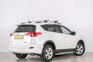 Внедорожник Toyota RAV4 2014 года, 2399000 рублей, Красноярск