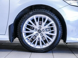 Седан Toyota Camry 2019 года, 3190000 рублей, Красноярск