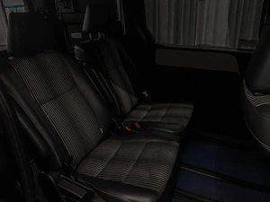 Минивэн Toyota Noah 2019 года, 2150000 рублей, Красноярск