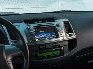 Пикап Toyota Hilux 2014 года, 1895000 рублей, Сургут