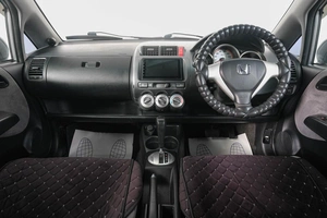 Хетчбэк Honda Fit 2005 года, 559000 рублей, Кемерово