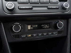 Седан Volkswagen Polo 2011 года, 865000 рублей, Краснодар