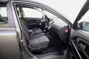 Хэтчбек Kia Ceed 2010 года, 770000 рублей, Брянск