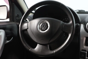 Хетчбэк Renault Sandero 2011 года, 410000 рублей, Новосибирск