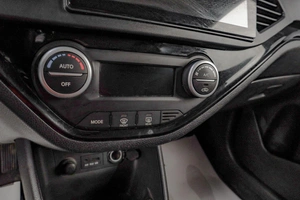 Хетчбэк Kia Morning 2011 года, 869000 рублей, Челябинск