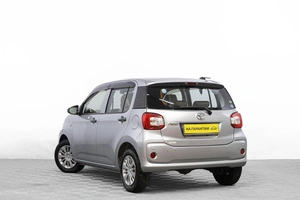 Хетчбэк Toyota Passo 2019 года, 1339000 рублей, Барнаул