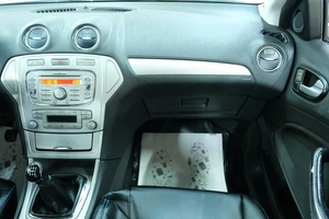Седан Ford Mondeo 2010 года, 699000 рублей, Омск