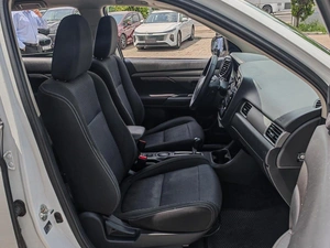 Внедорожник Mitsubishi Outlander 2015 года, 1600000 рублей, Краснодар