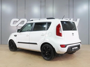 Хетчбэк Kia Soul 2012 года, 889000 рублей, Воронеж