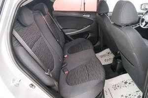 Седан Hyundai Solaris 2014 года, 1049000 рублей, Красноярск