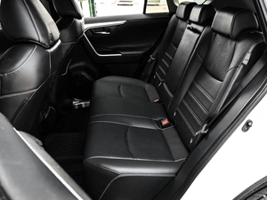 Внедорожник Toyota RAV4 2021 года, 4079000 рублей, Кирилловка