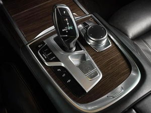 Седан BMW 7 серия 2016 года, 2869040 рублей, Воронеж