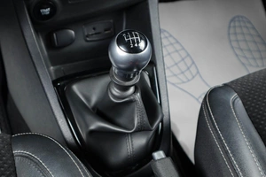 Хетчбэк Renault Clio 2017 года, 979000 рублей, Тюмень