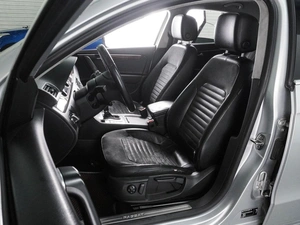 Седан Volkswagen Passat 2011 года, 1339000 рублей, Воронеж