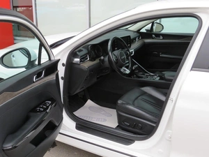 Седан Kia K5 2021 года, 2600000 рублей, Брянск
