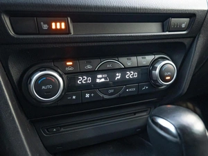 Седан Mazda 3 2014 года, 1299000 рублей, Краснодар