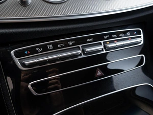 Седан Mercedes-benz E-класс 2018 года, 2800000 рублей, Краснодар