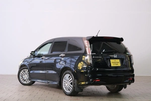 Минивэн Honda Stream 2009 года, 1419000 рублей, Омск