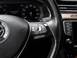 Седан Volkswagen Passat 2017 года, 2370000 рублей, Краснодар