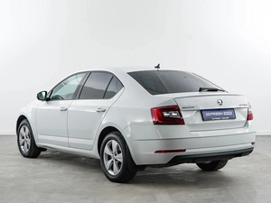 Лифтбек Skoda Octavia 2018 года, 2249999 рублей, Москва