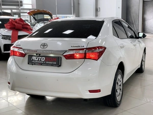 Седан Toyota Corolla 2014 года, 1267000 рублей, Солонцы