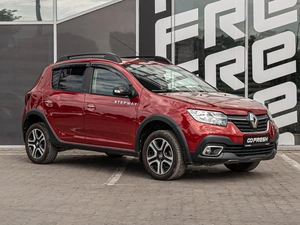 Хетчбэк Renault Sandero Stepway 2018 года, 1320000 рублей, Краснодар