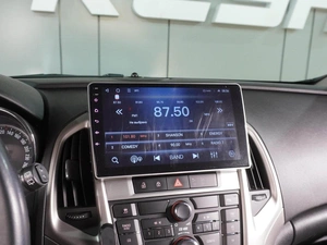 Универсал Opel Astra 2011 года, 899000 рублей, Воронеж