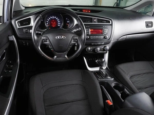 Хетчбэк Kia Ceed 2016 года, 1379000 рублей, Воронеж