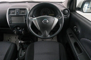 Хетчбэк Nissan March 2018 года, 889000 рублей, Красноярск