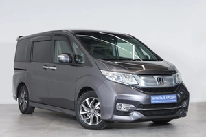 Минивэн Honda Stepwgn Spada 2015 года, 1789000 рублей, Новосибирск