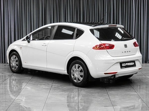 Хетчбэк SEAT Leon 2012 года, 659000 рублей, Тюмень