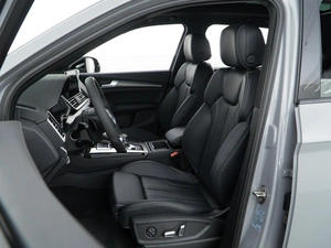 Внедорожник Audi Q5 2025 года, 6398888 рублей, Москва